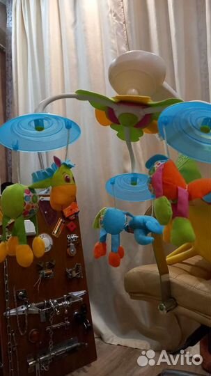 Мобиль на кроватку tiny love