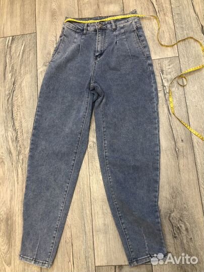 Джинсы