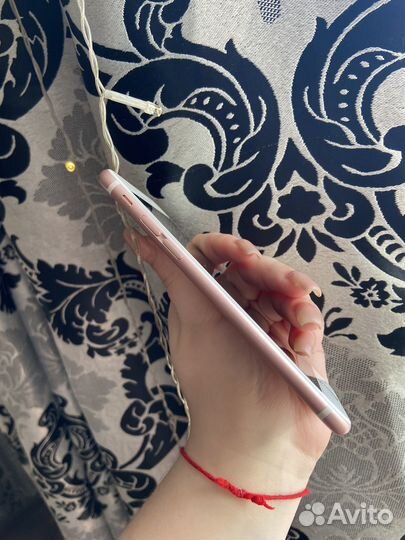 iPhone 6S, 64 ГБ