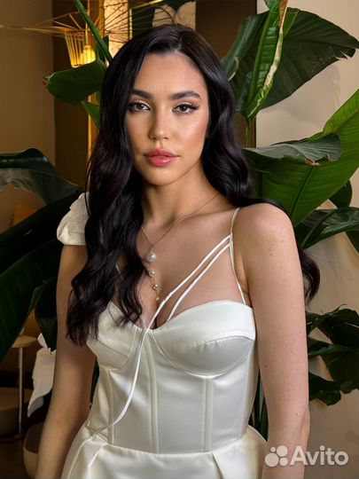 Визажист / стилист по волосам