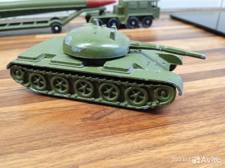 Модель танка Т-54 (редкая- клеймо 