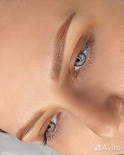 Мастер перманентного макияжа