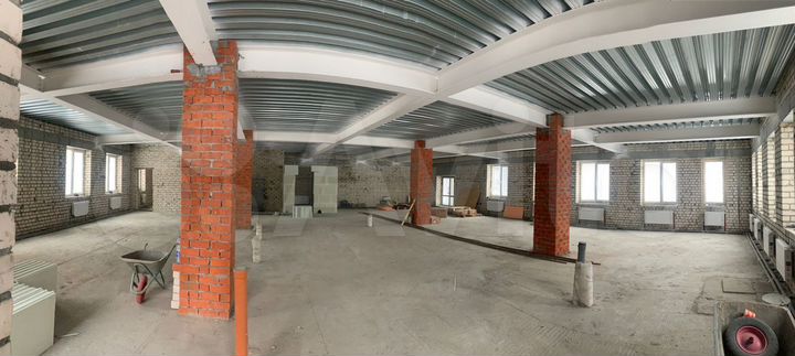 Офис в центре с парковкой, 660 м²