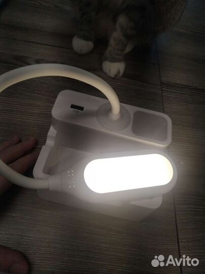 Лампа настольная беспроводная