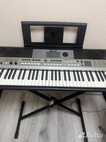 Синтезатор yamaha psr e443