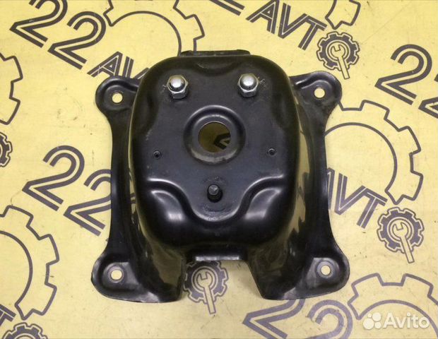 Крепление запасного колеса Suzuki Escudo TD94W