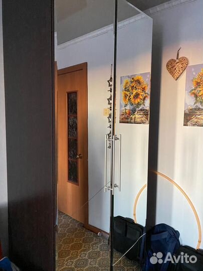 Шкаф распашной