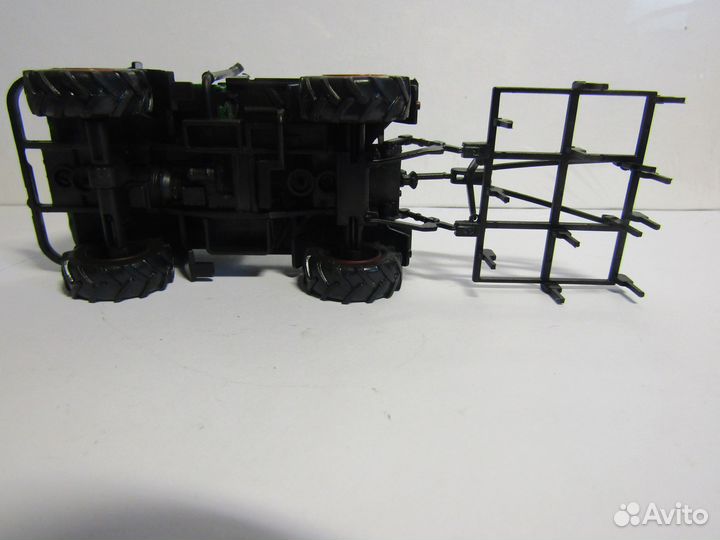 Модель 1:43 Унимог 406 1977г