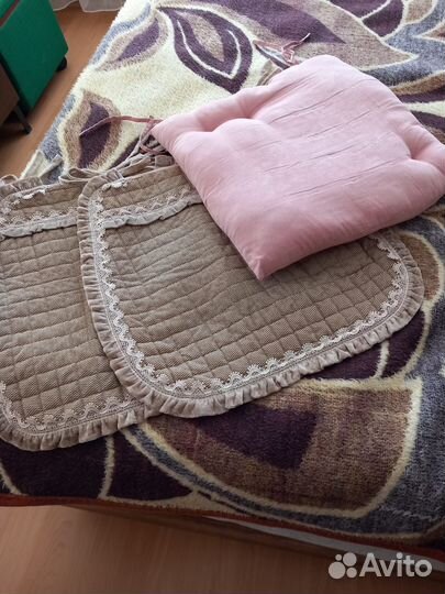 Подушки на стулья