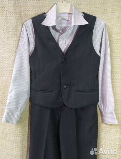 Школьная форма,рубашки 128-134