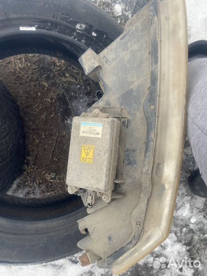 Фара правая mitsubishi grandis