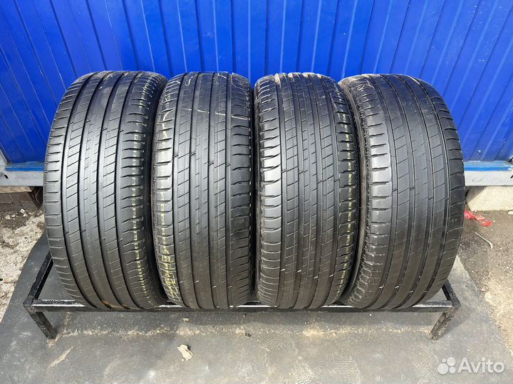 Dunlop Sport Maxx RT 235/55 R19