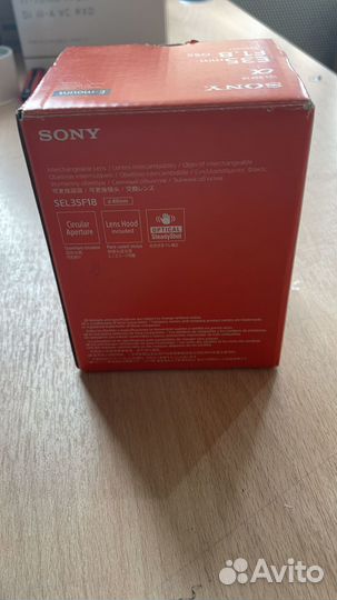 Объектив Sony E 35mm f/1.8 OSS