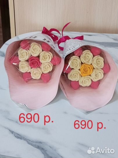 Букеты из шоколадных роз, подарочные наборы