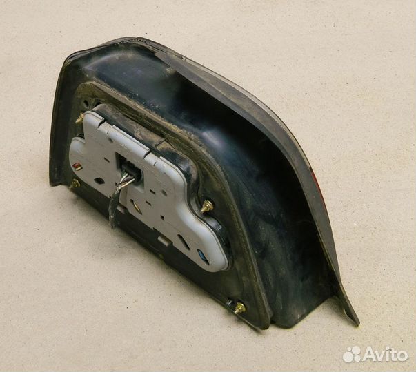 Фонарь правый Daewoo Nexia N100