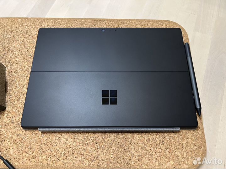 Microsoft Surface Pro 6 I7-8650U/16G/512G+Pen
