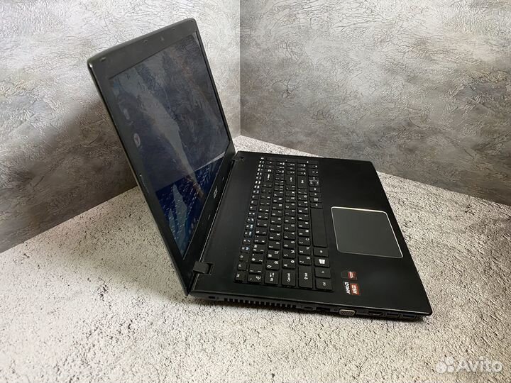 Игровой ноутбук Acer 2 видеокарты