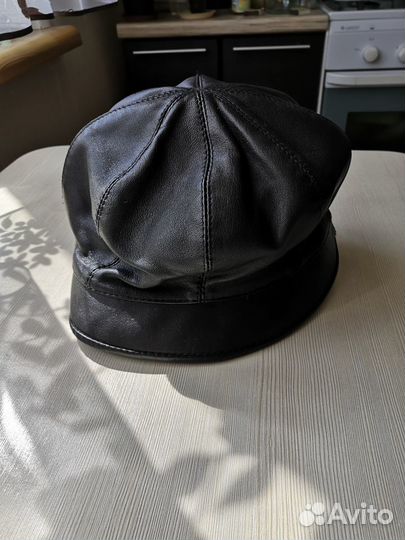 Берет женский кожаный утепленный