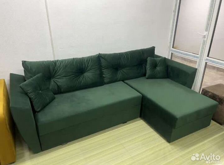 Диван угловой