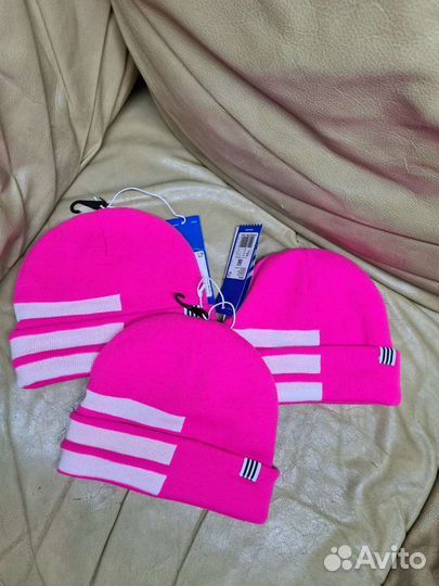 Шапка Adidas утепленная новая детская