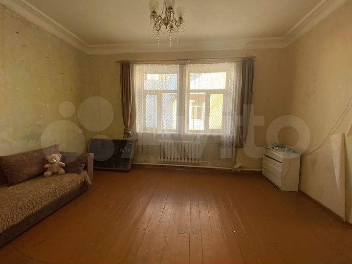 3-к. квартира, 66 м², 1/2 эт.