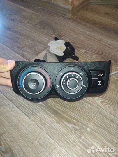 Кулиса Подторпедная проводка Блок климата Rio 3