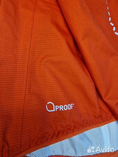 Водонепроницаемая и ветрозащитная куртка