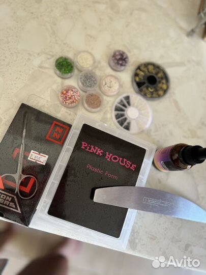 Материалы для маникюра