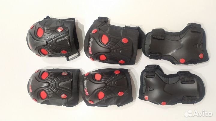Велошлем детский наколенники налокотники