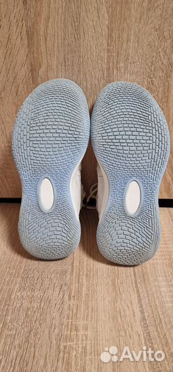 Кроссовки баскетбольные