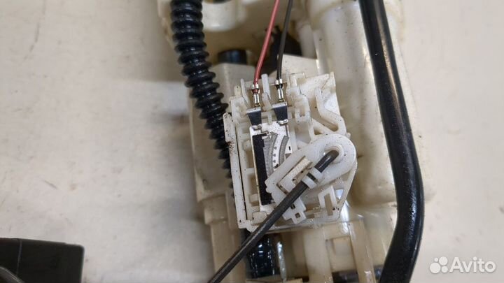 Насос топливный электрический Toyota Urban Cruiser