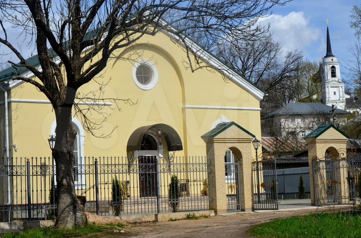 Коттедж 500 м² на участке 30 сот.