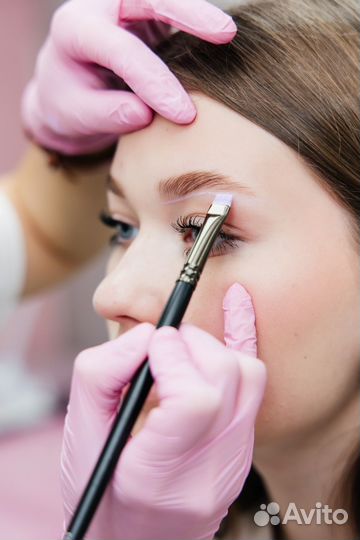 Вакансия мастер бровист и лэшмейкер