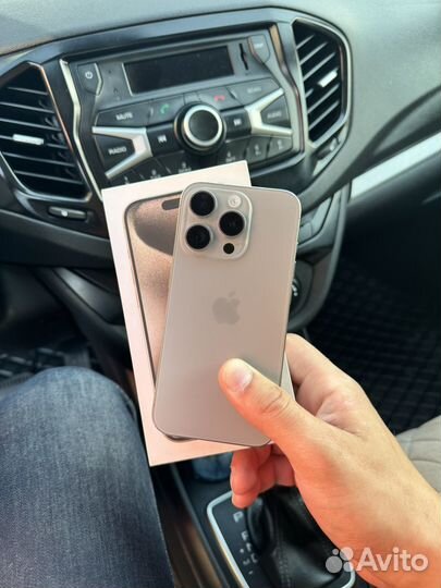 iPhone 15 Pro, 256 ГБ