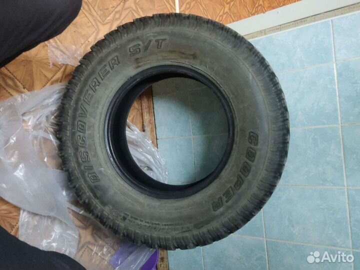 Advanta HTR-700 265/75 R16
