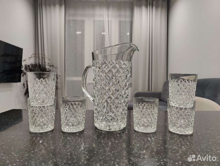 Графин и 6 стаканов. Штоф со стаканами. Богемия