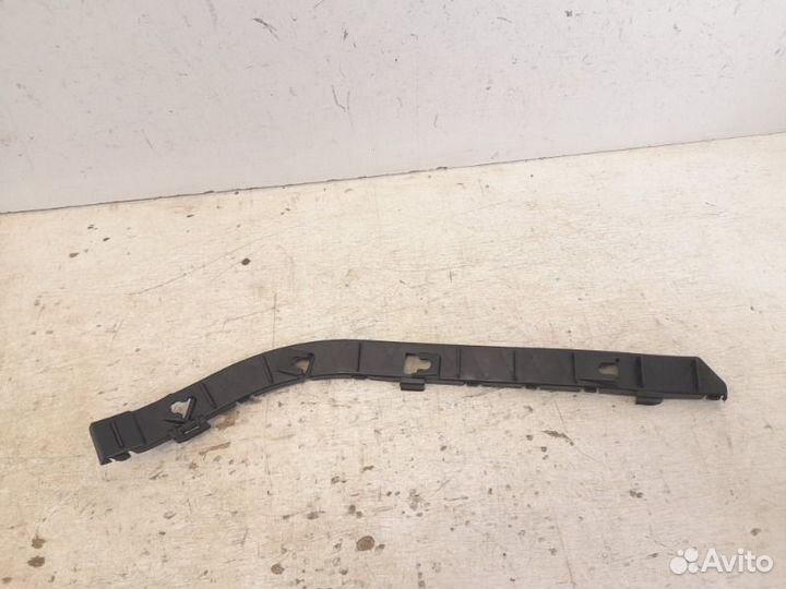 Кронштейн бампера задний правый Hyundai Solaris 1