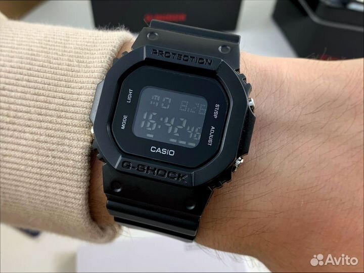 Часы Casio G Shock DW 5600