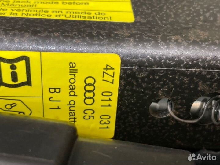 Комплект инструмента Audi Allroad C5 BES 2004