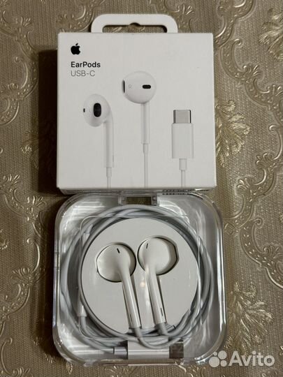 Наушники Apple EarPods with USB-C оригинал + чехол