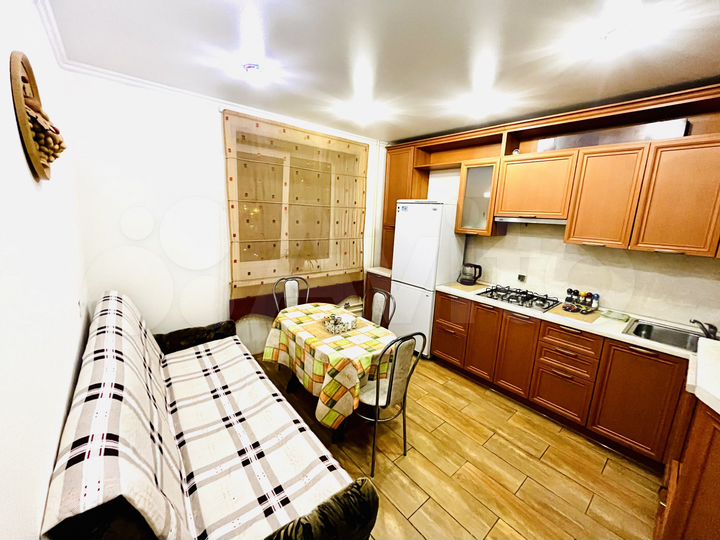 2-к. квартира, 74 м², 7/10 эт.