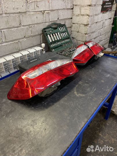 Задние стоп сигналы на тойота камри v50