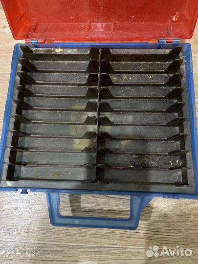 Кассетница для аудиокассет из 80х