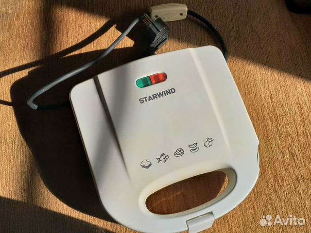 Сэндвичница/бутербродница StarWind