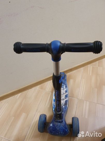 Самокат детский трехколесный
