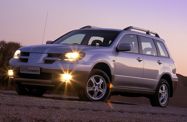 Mitsubishi Outlander I (2002—2009) Внедорожник