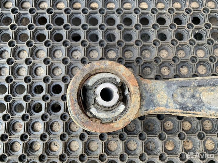 Тяга реактивная передняя Man TGA