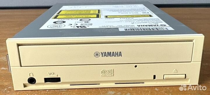 Yamaha CRW-F1E UX оптические приводы топ Hi-Fi