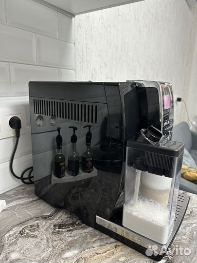 Кофемашина delonghi ecam 350.55.B
