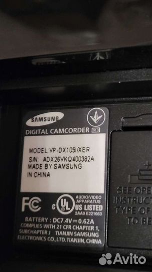 Видеокамера Samsung VP-DX105i